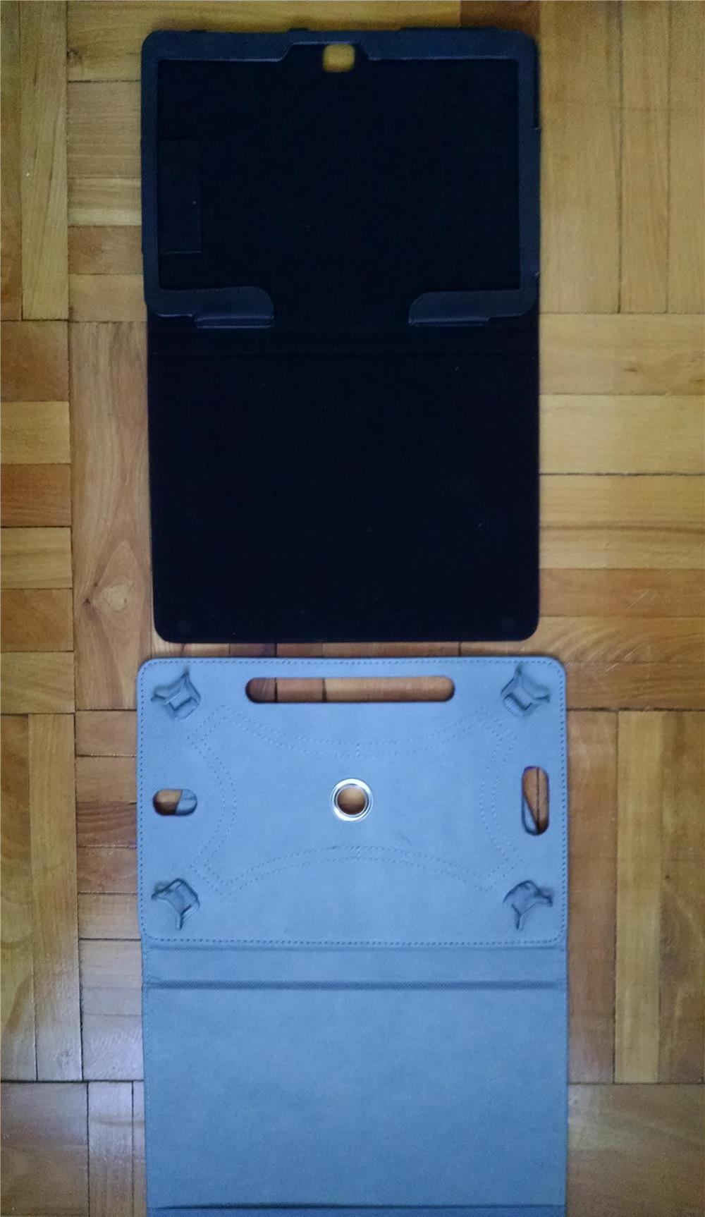 Huse pentru tableta de 10'