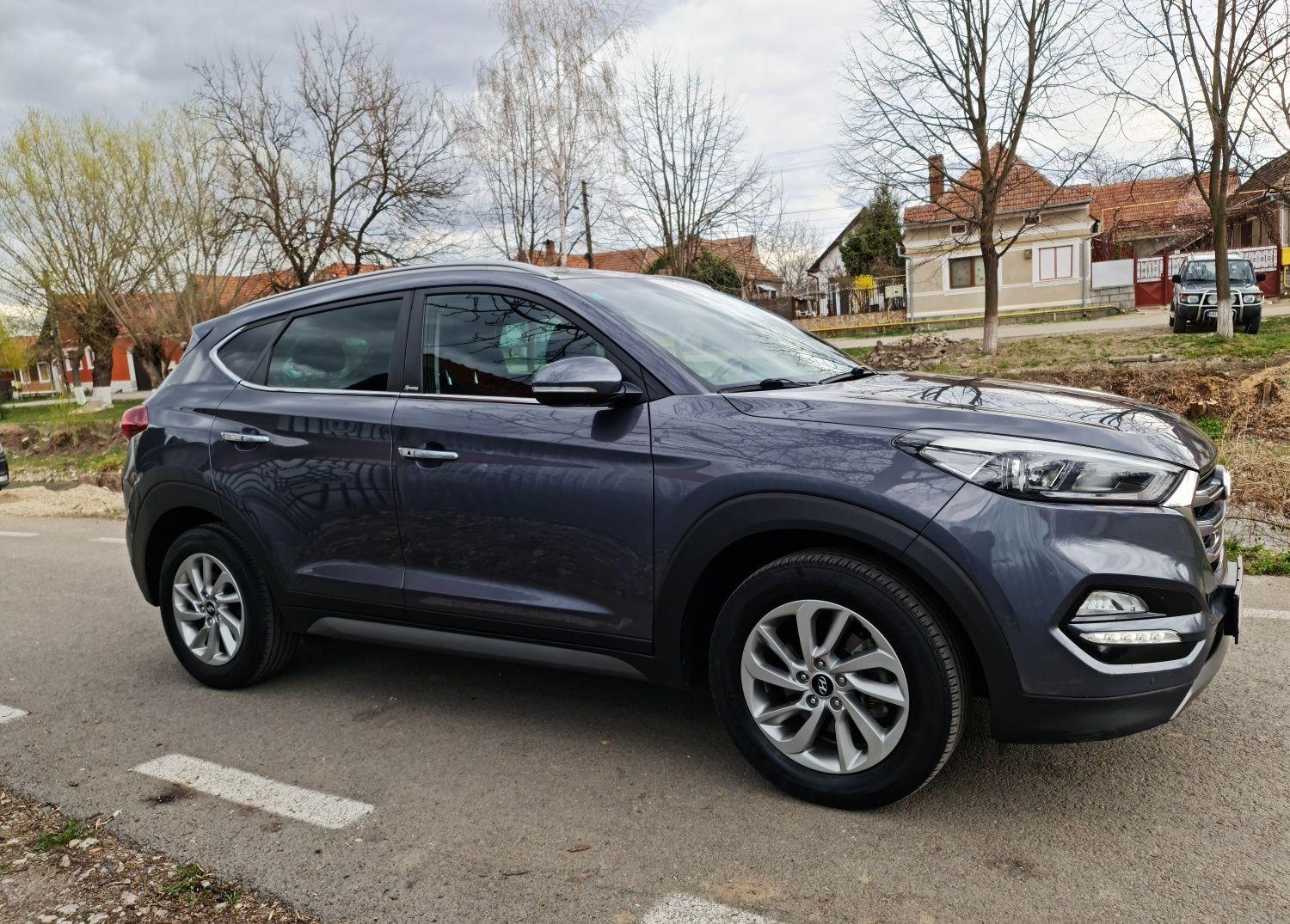 Hyundai Tucson 1.7 CRDI, 141 CP, Automata