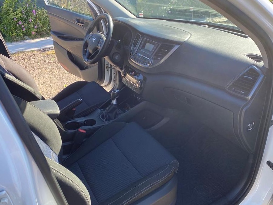 Hyundai Tucson 2.0 CRDI 4WD 6MT