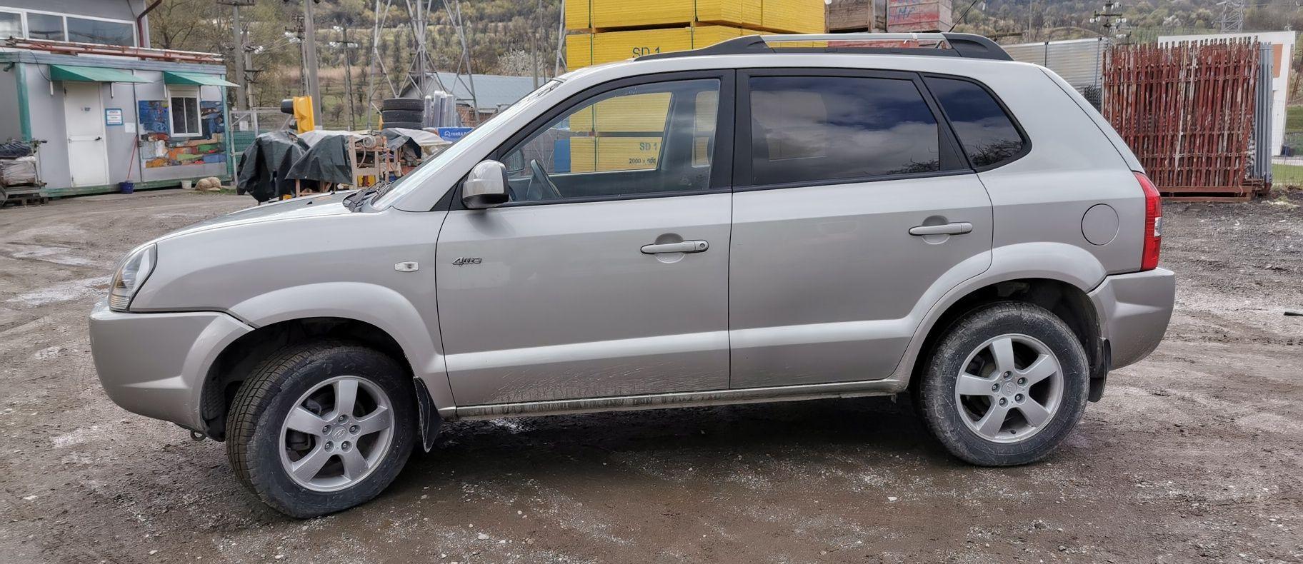 Hyundai Tucson benzina plus gaz metan 2008 anul