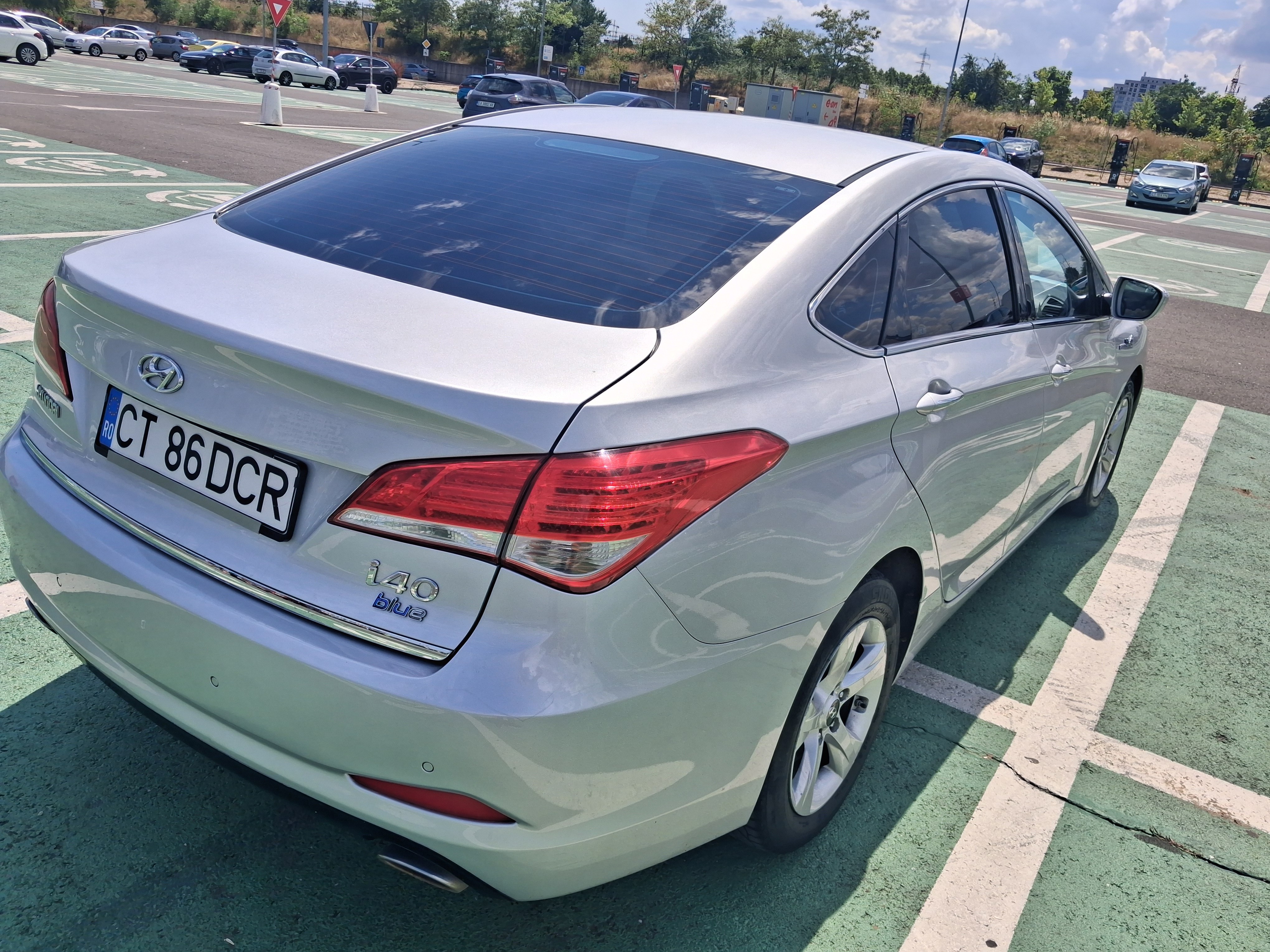 Hyunday i40 2014 6500 euro neg