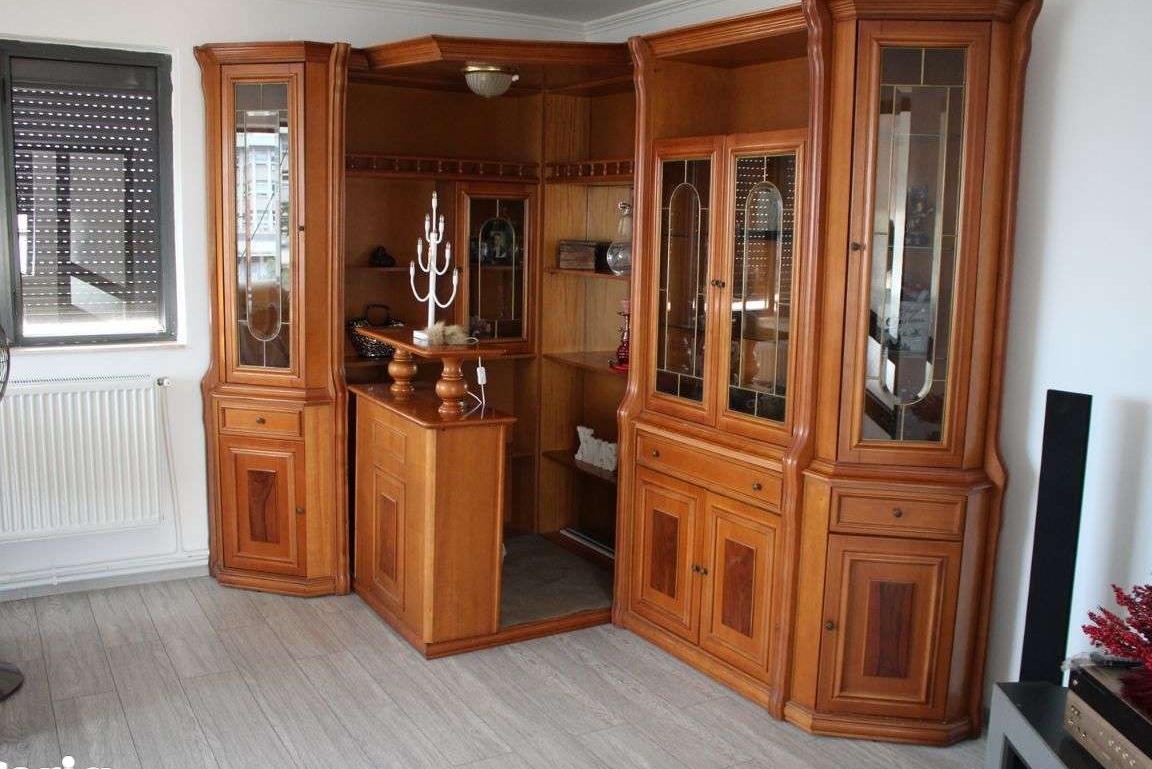Imobil De Lux / De inchiriat / Zona 0 / Birouri /Pitesti/Exercitiu