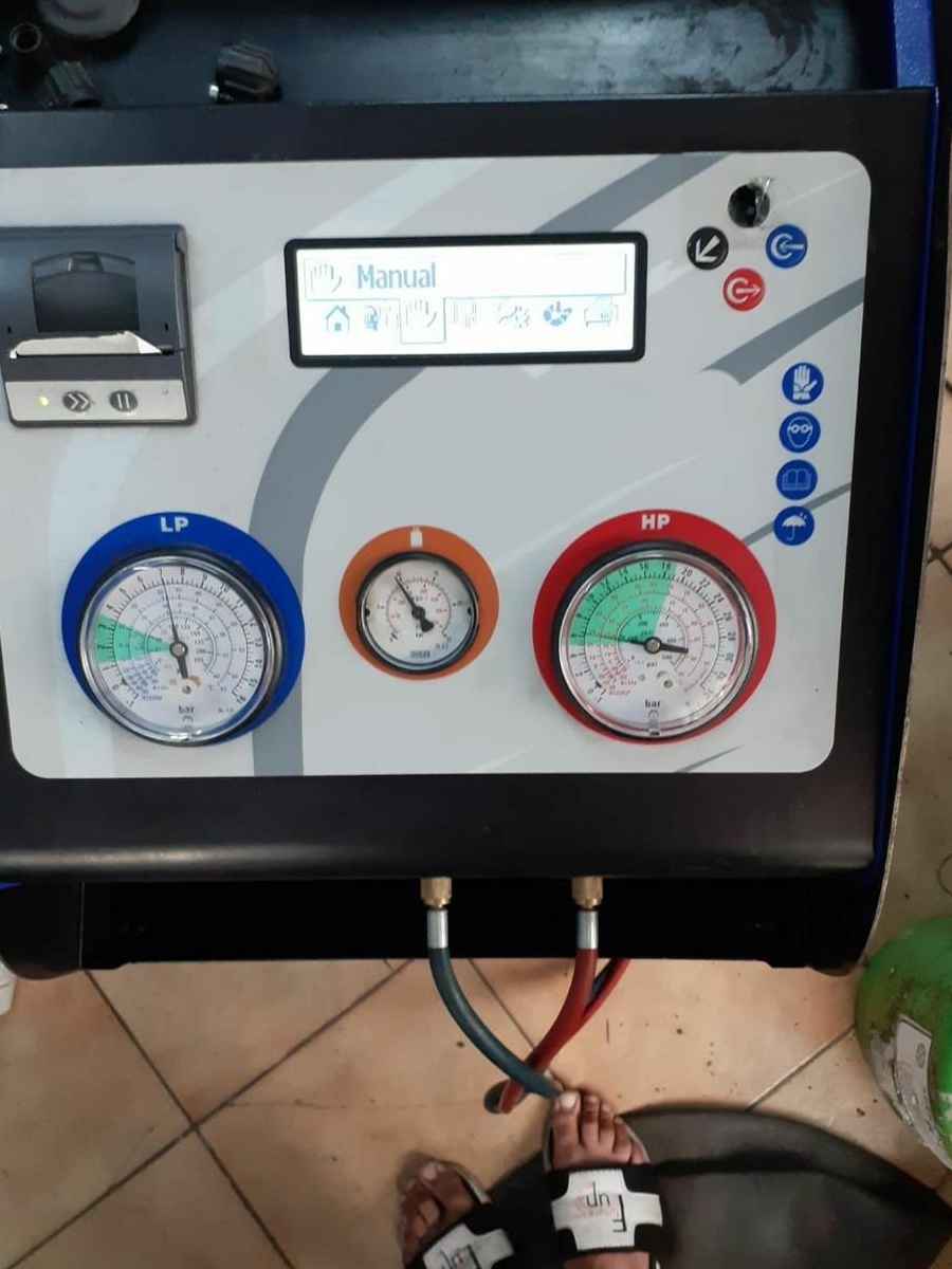 Incarcare freon auto sector 5 zona Trafic Greu