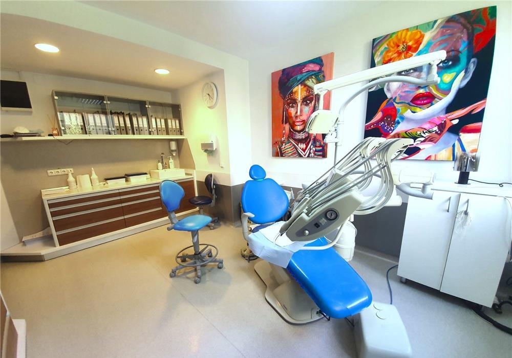 Inchiriem tura cabinet stomatologic in cadrul Beyond Dental Clinic