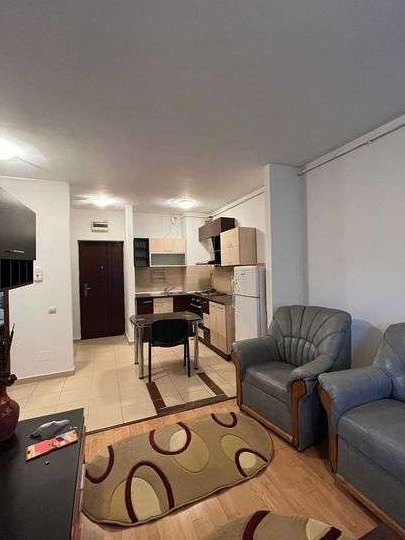 Inchiriere apartament 2 cam. Green Park parter si terasa