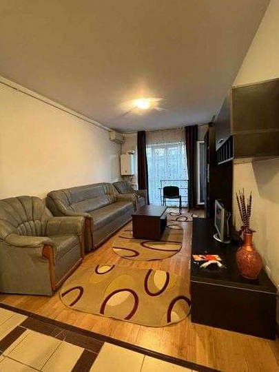 Inchiriere apartament 2 cam. Green Park parter si terasa