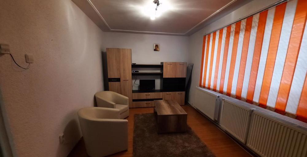 Inchiriere apartament 3 camere, micro 4 in Targoviste