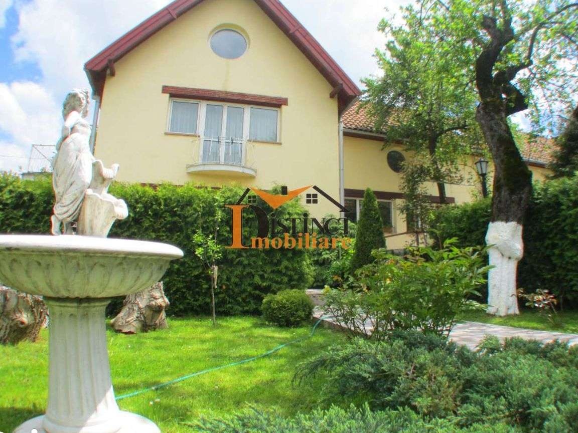 Inchiriere corp de casa, cu gradina deosebita la intrare in Sacele.