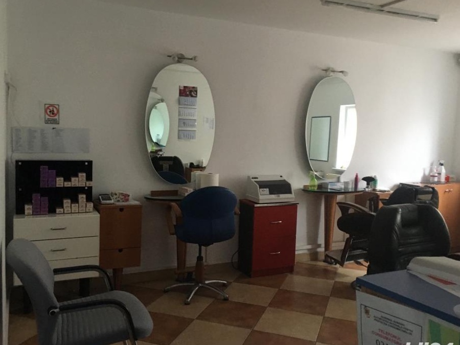 inchiriere salon de infrumusetare