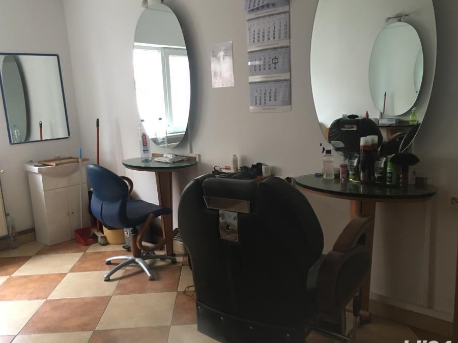 inchiriere salon de infrumusetare