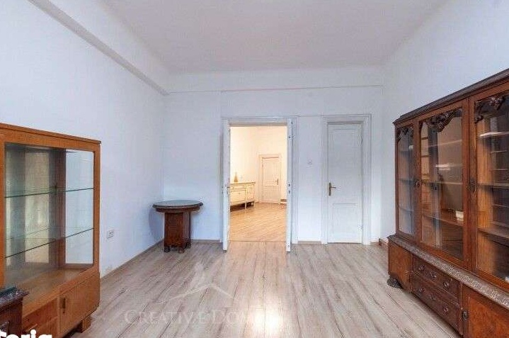 Inchiriere spatiu de birouri, 3 camere - Piata Romana, Lascar Catargiu