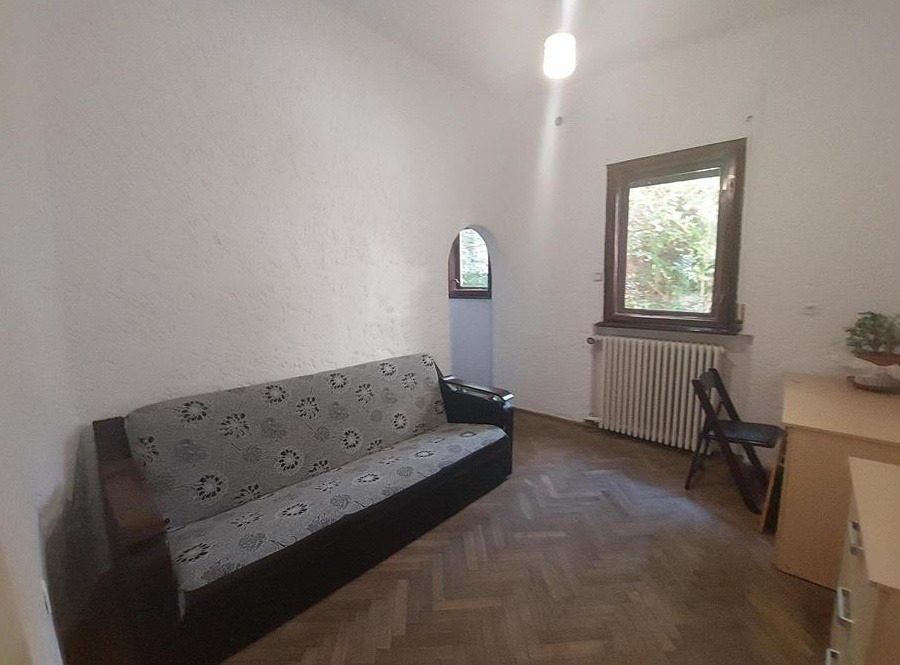 Inchiriere  spatiu in vila /zona centrala