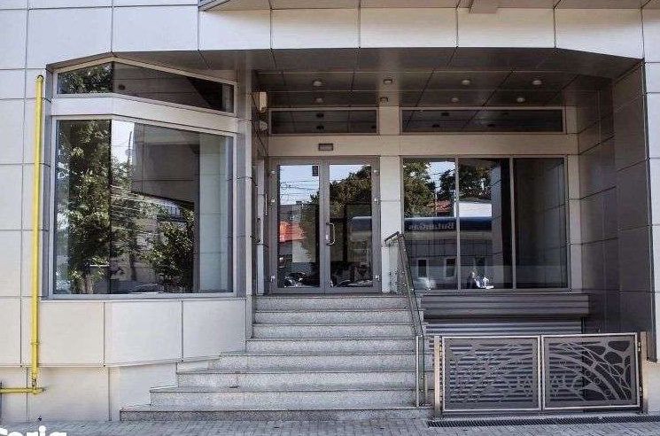 Inchiriere spatiu zona Centrala cladire birouri