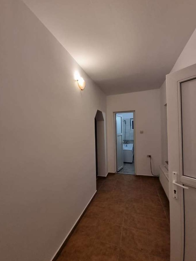 Închiriere/ vânzare casa cu teren