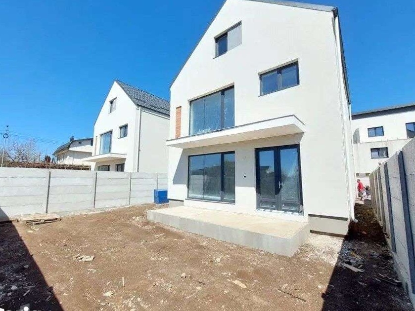 Inchiriere Vila Bragadiru-Parfumului P+1+M