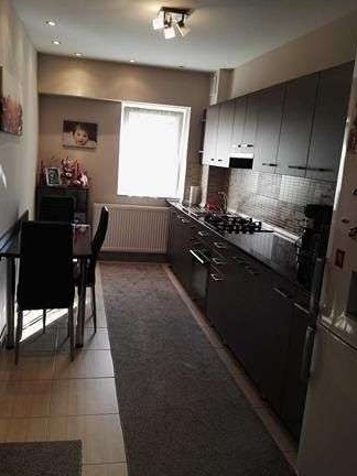 Închirierez  apartament 2 camere