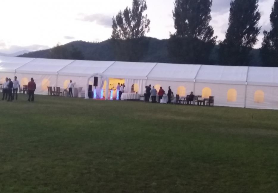 Inchirieri corturi evenimente