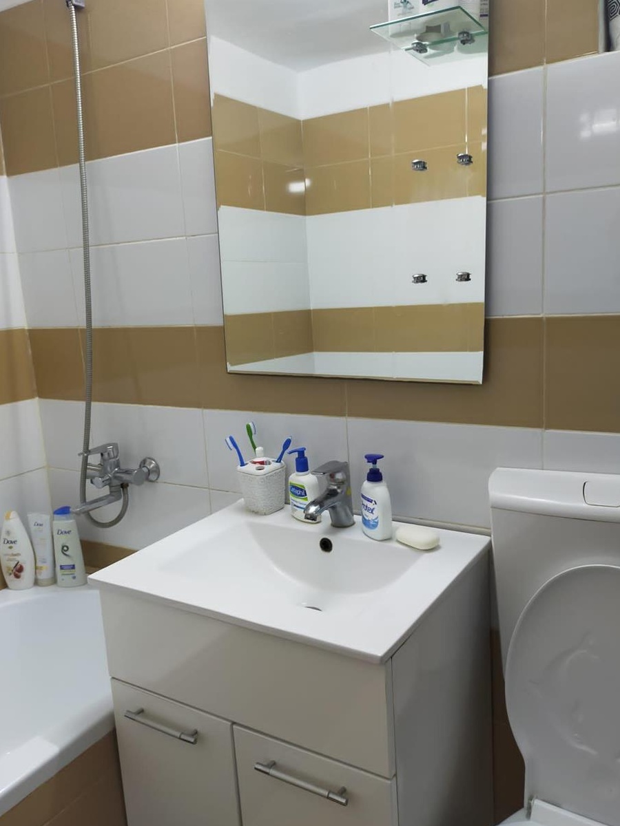 Inchiriez 2 camere extrasezon