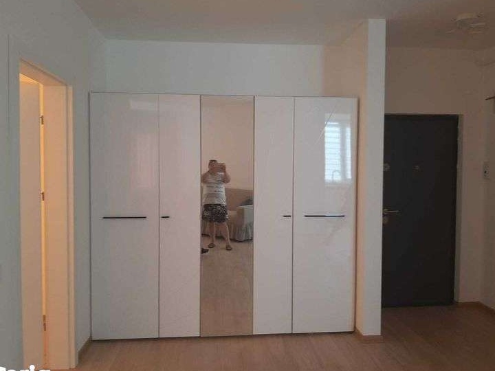 Inchiriez ap cu  2 camere, parcare subterana, zona BMW Floresti,