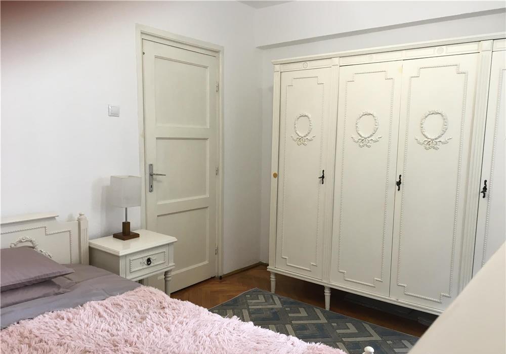 inchiriez apartament 2 camere Ana Ipatescu