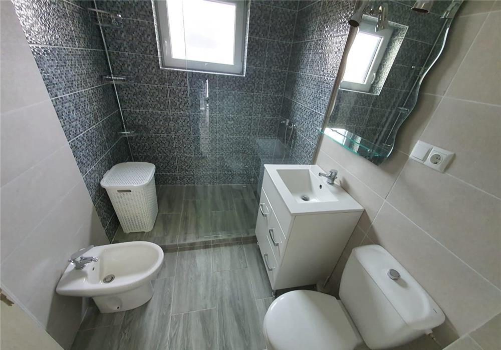 inchiriez apartament 2 camere Ana Ipatescu