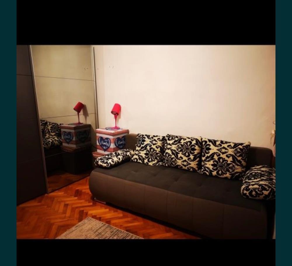 inchiriez apartament 2 camere central