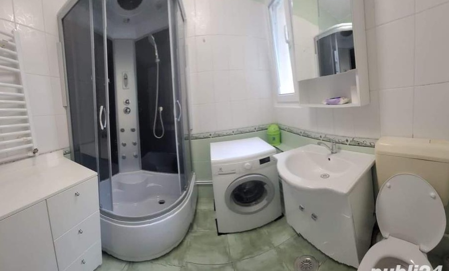 Inchiriez apartament 2 camere Eroii Revolutiei