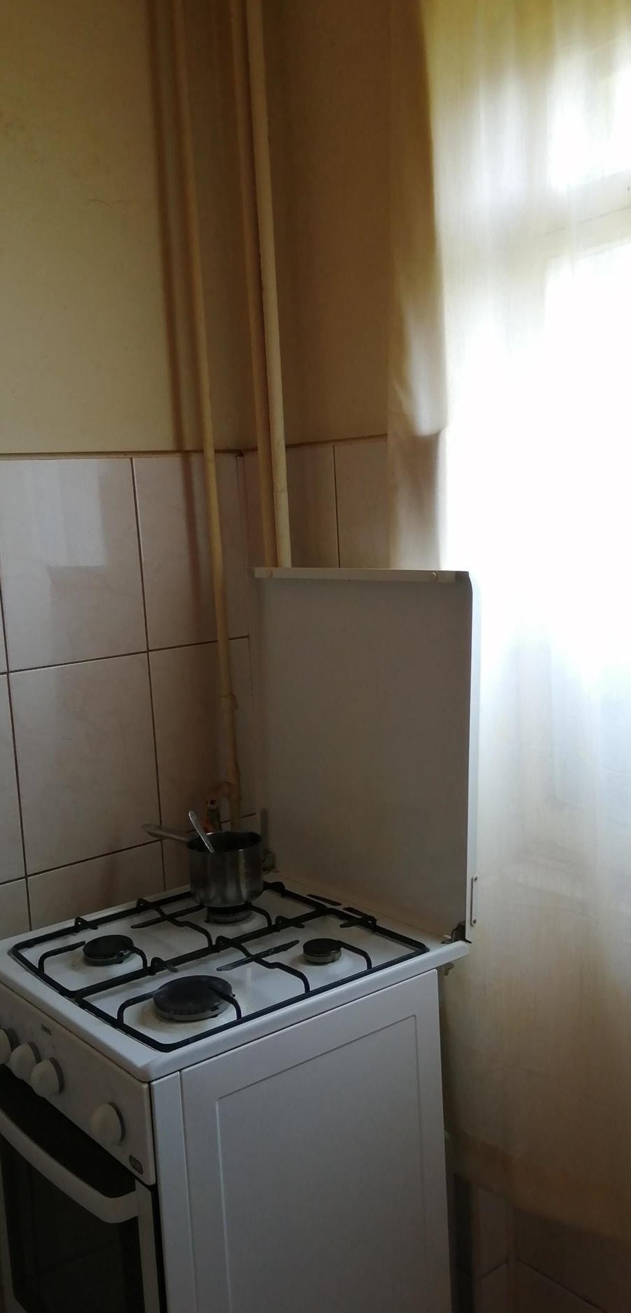 Inchiriez apartament 2 camere Gradiste