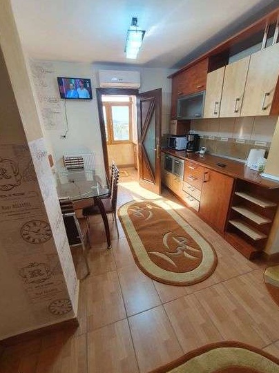 Închiriez apartament 2 camere , în  Craiova,  zona 1 Mai - Ciupercă