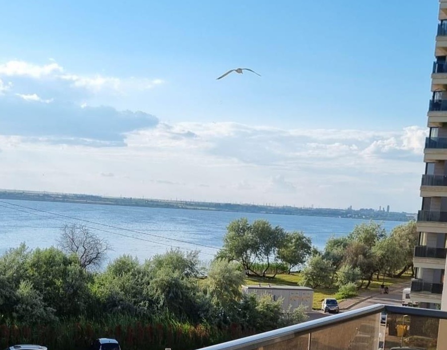 Inchiriez apartament 2 camere Mamaia