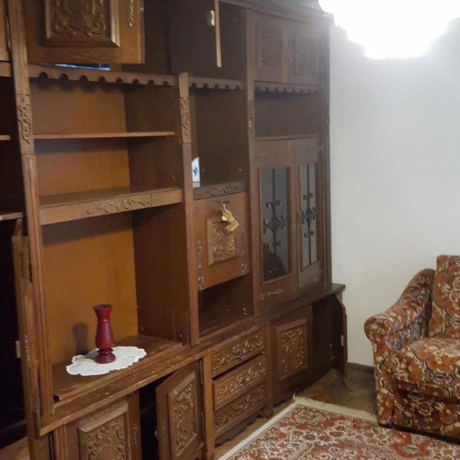 Inchiriez Apartament 2 camere, mobilat