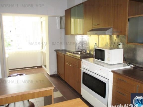 inchiriez apartament 2 camere, Ploiesti, ultracentral, proprietar, parcare