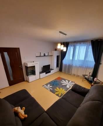Închiriez apartament 2 camere ULTRACENTRAL - 350 Euro