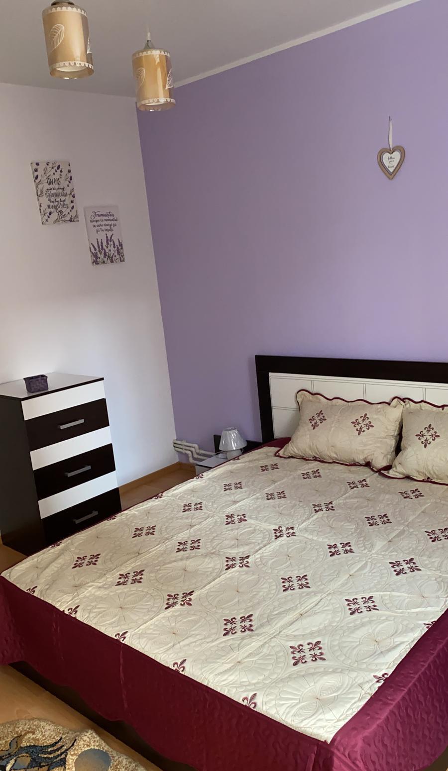 Închiriez apartament 2 camere ULTRACENTRAL - 350 Euro
