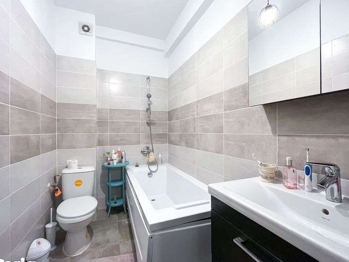 inchiriez apartament 2 camere vis a vis tomis plus