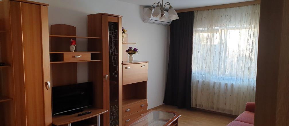 Inchiriez apartament 2 camere, zona Malu Rosu Ofelia