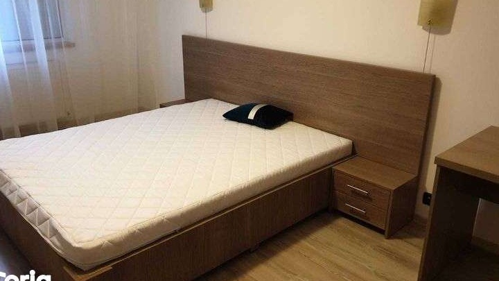 Inchiriez apartament 3 camere 1 Mai