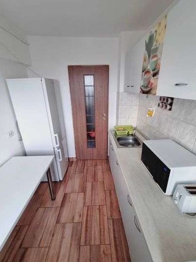 Închiriez Apartament 3 Camere Bucureștii Noi