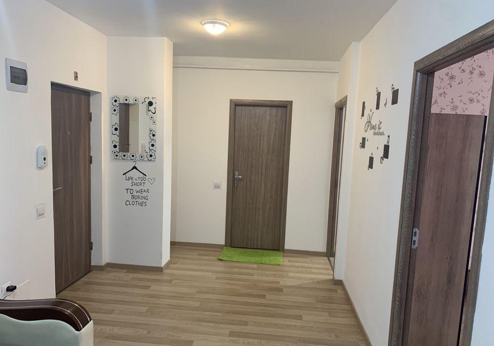 Inchiriez apartament 3 camere + parcare subterana