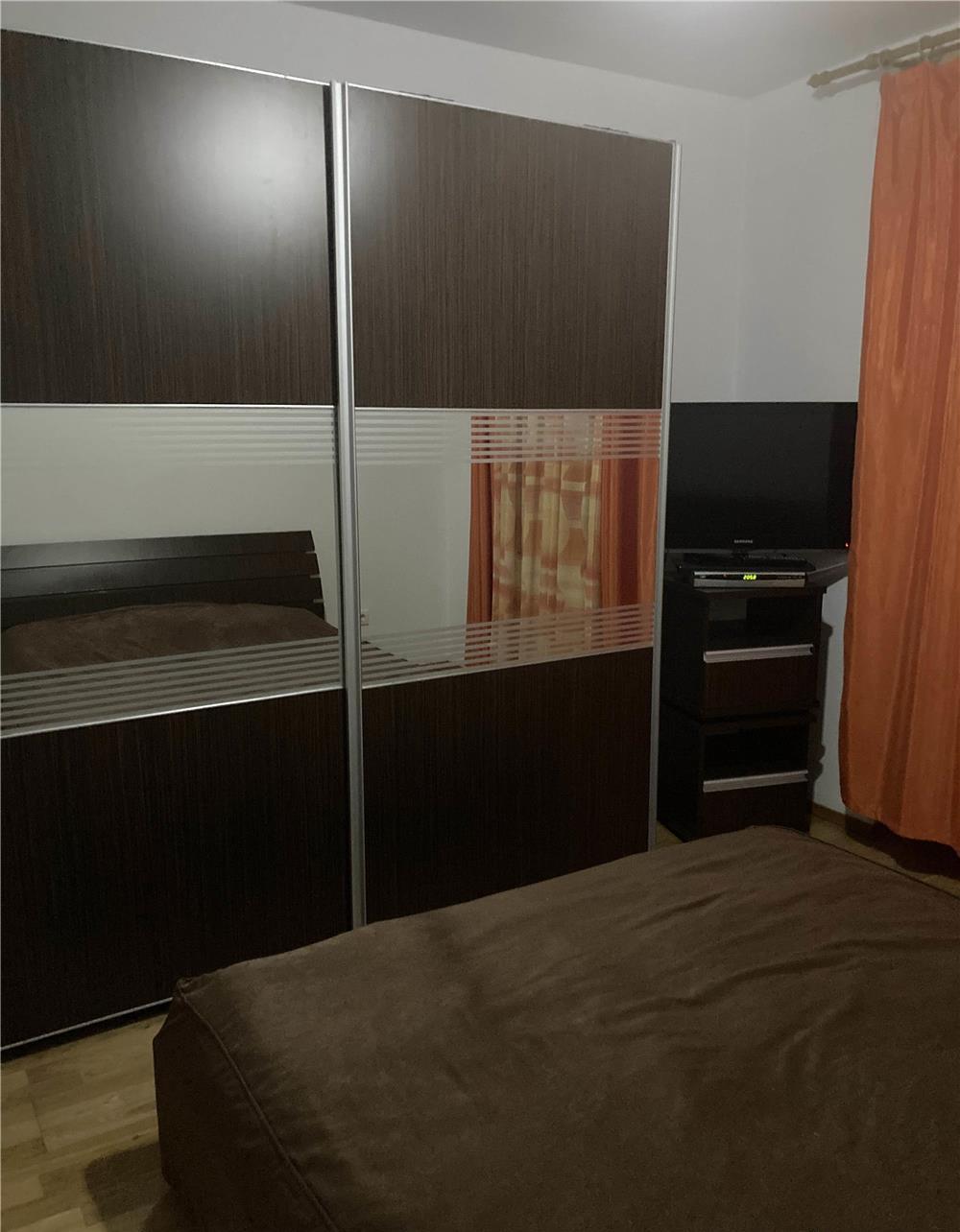 inchiriez apartament Aradului 26 mp