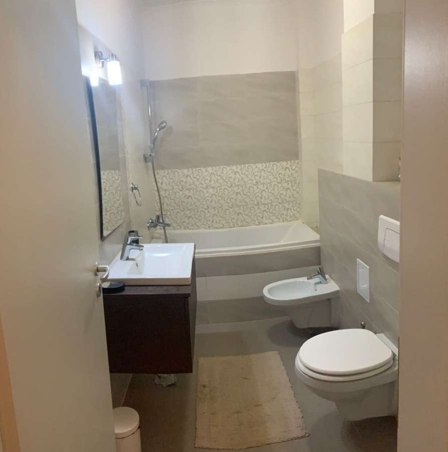 Inchiriez apartament cu 2 camere zona sagului