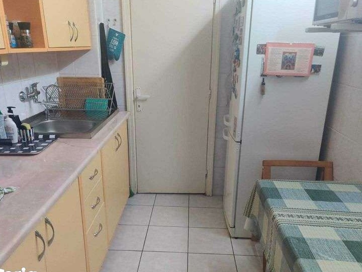Închiriez apartament cu 3 camere (Afi Cotroceni)