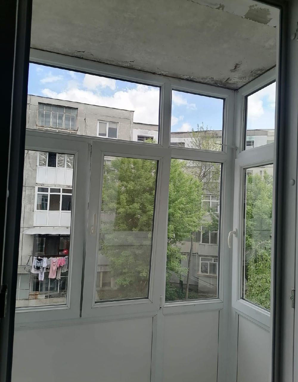 inchiriez apartament cu 3 camere semidecomandat