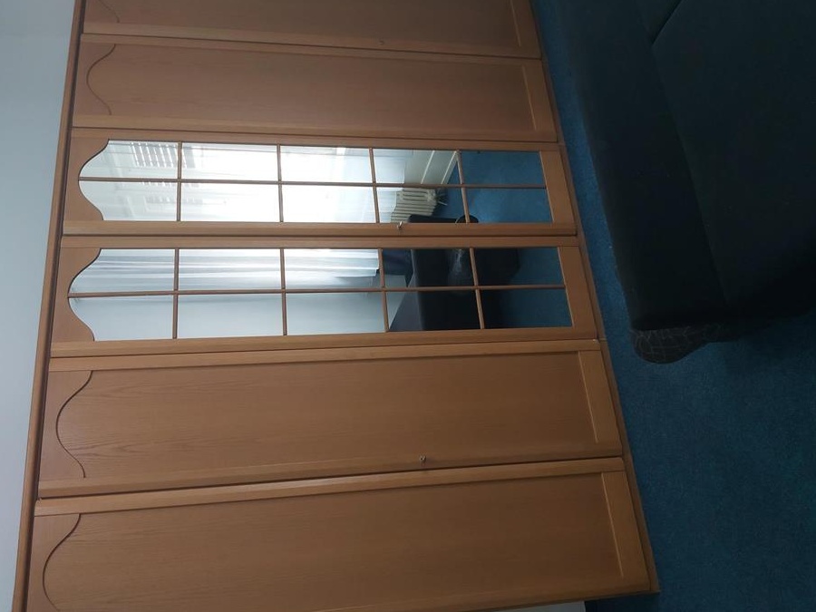 închiriez apartament cu o cameră Piața Unirii