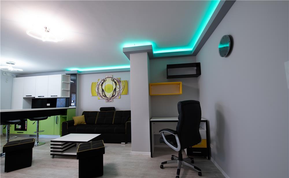 Inchiriez apartament de lux ultracentral, Arad Plaza, 2 camere