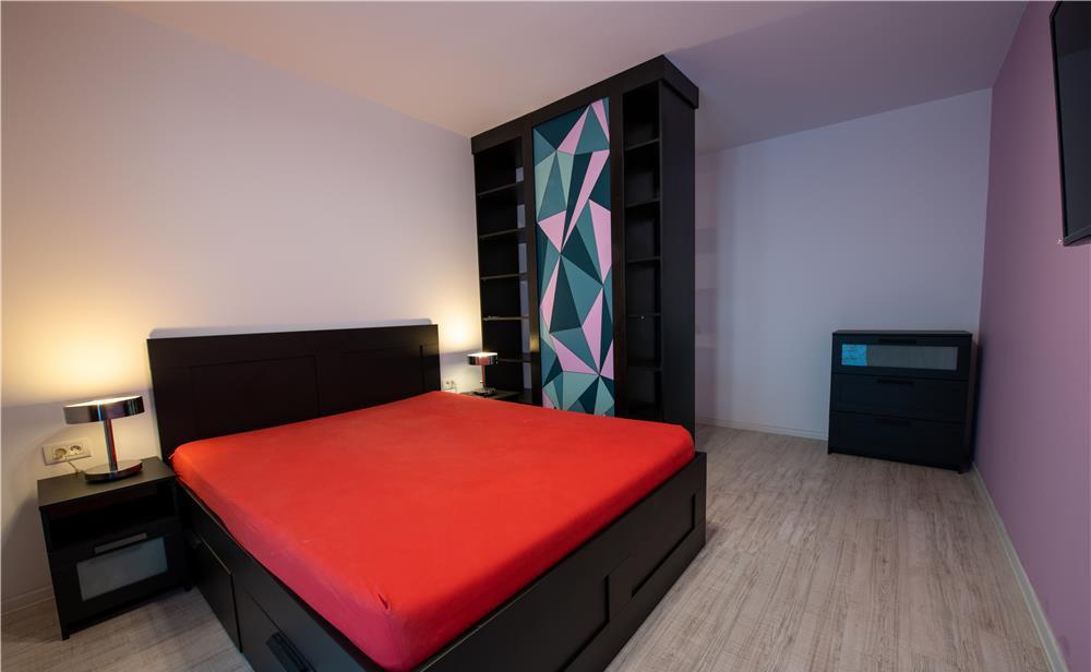 Inchiriez apartament de lux ultracentral, Arad Plaza, 2 camere