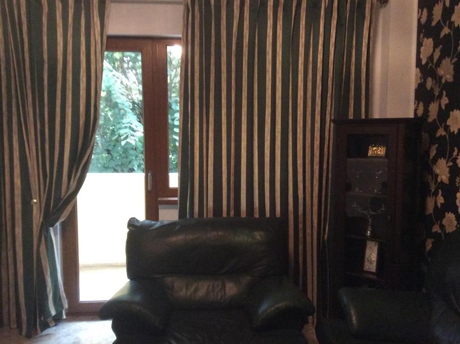 Închiriez apartament elegant