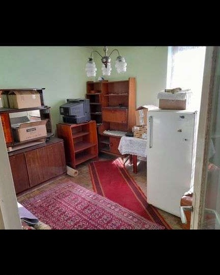 Inchiriez apartament in centru