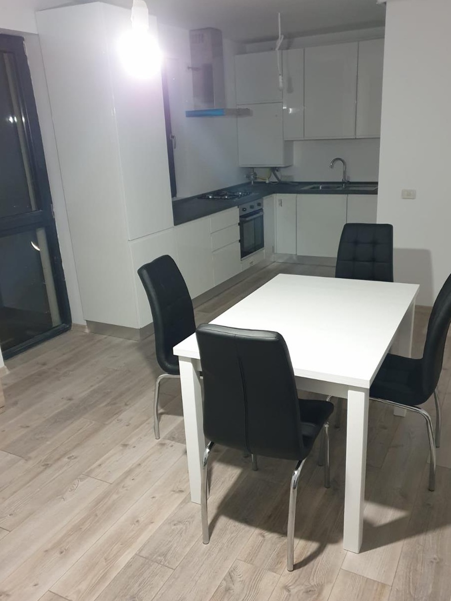 Inchiriez apartament in Timisoara la 5 minute de Iulius Mall