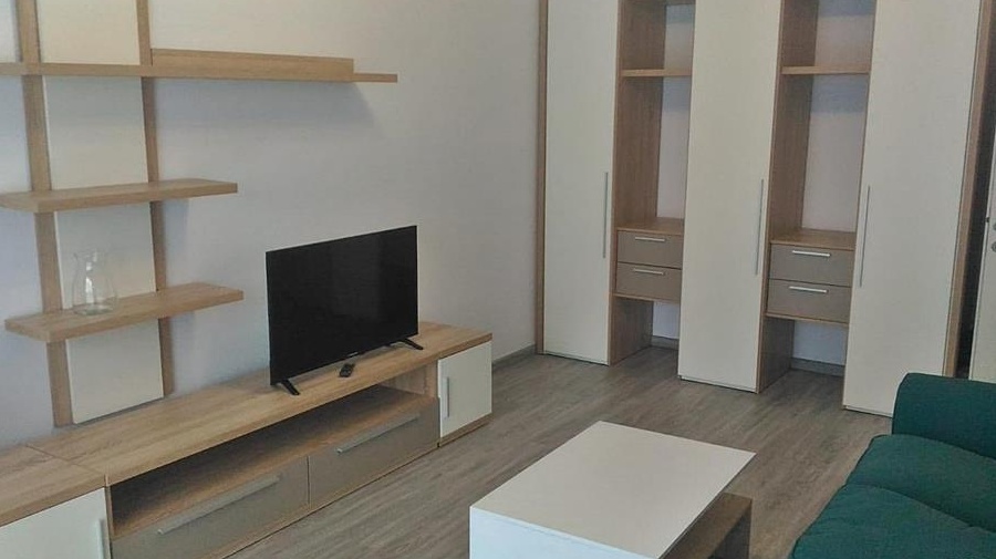 Inchiriez apartament nou 2 camere decomandat in complex Aqua City Giulesti